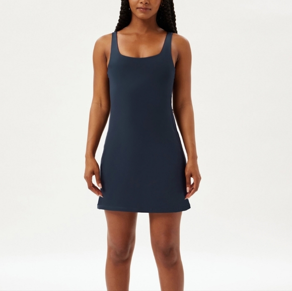 girlfriend collective Dresses & Skirts - NWT Girlfriend Collective Tommy Dress in Midnight